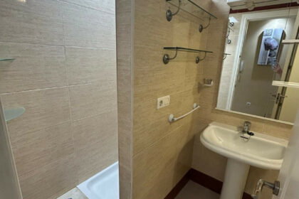 75359b3bd5df91bb41ee4872693b2784 - 12