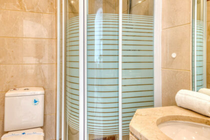 75583d2f4e9b861ff6a0397c9847da3d - 16