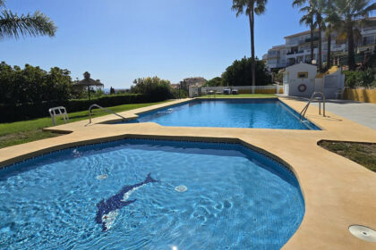 7592f85c4f4bd3e83b476675dcad19f9 - 1