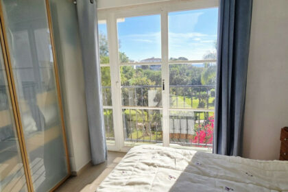 7592f85c4f4bd3e83b476675dcad19f9 - 12