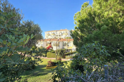 7592f85c4f4bd3e83b476675dcad19f9 - 16