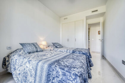 75d78d8b9db2e9e6fdb229f4add9550d - 18