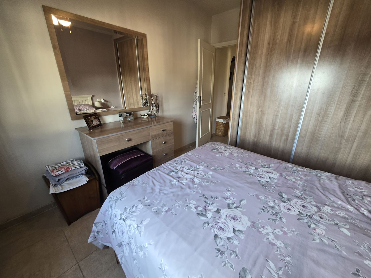 75d89ede1384f3a0eb06797e514ed62c - 19