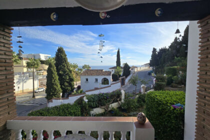 75d89ede1384f3a0eb06797e514ed62c - 28