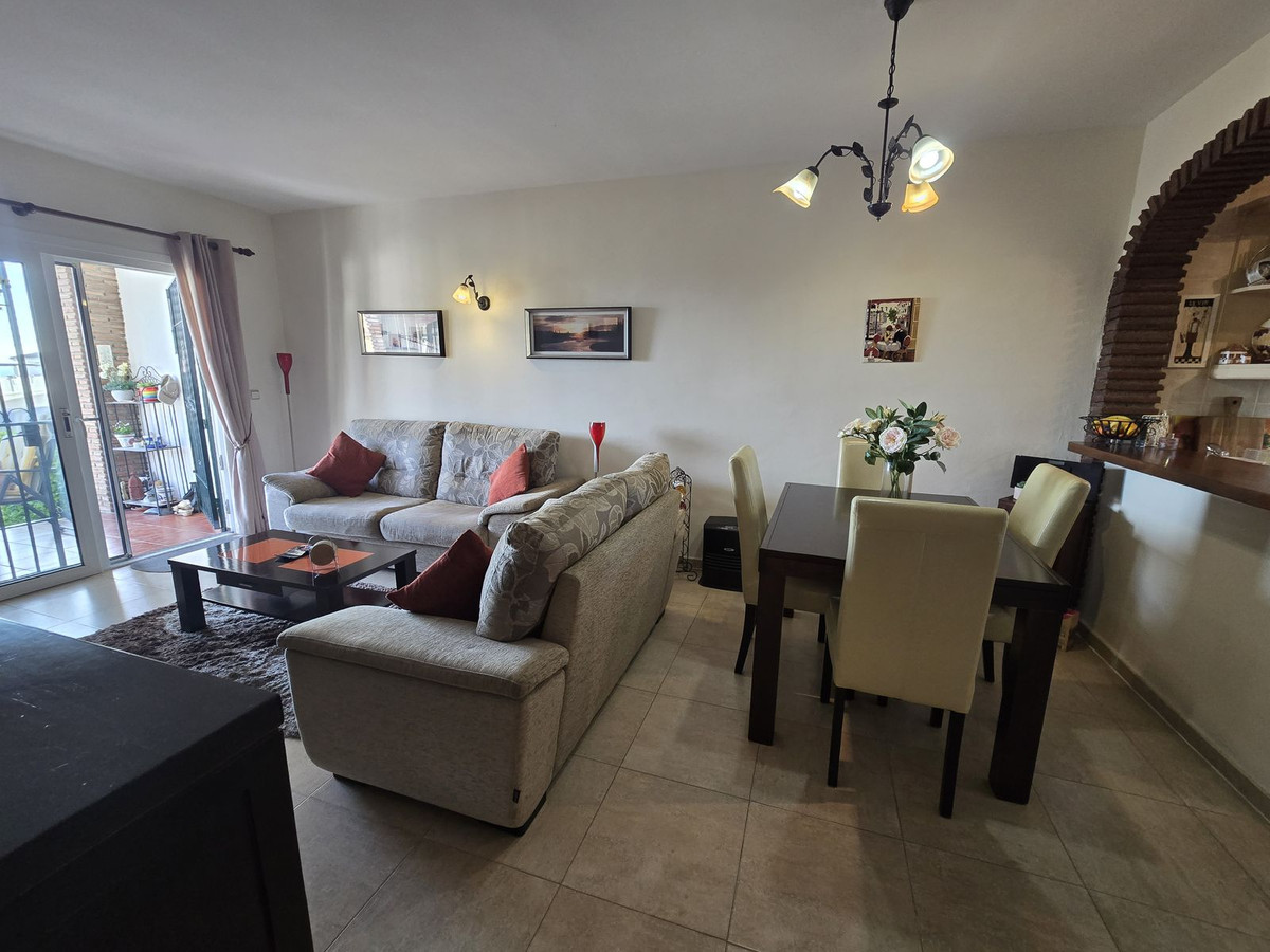 75d89ede1384f3a0eb06797e514ed62c - 8