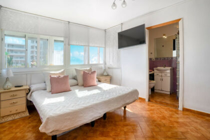 76ab62045e15ad298b789fb6f4d80cc7 - 2