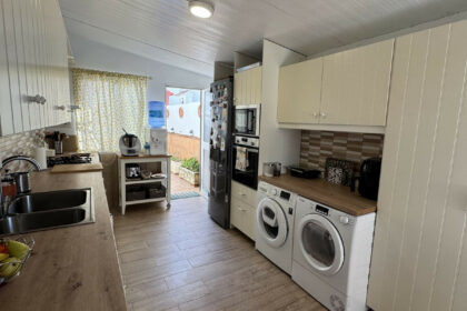 778045a053ec82f19aa8b044a2b30b6c - 18