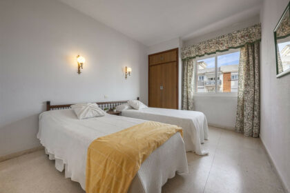 77d62914276296611b2661128e32e973 - 18