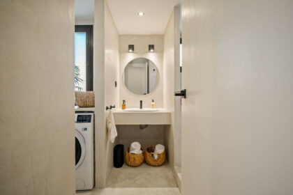 78c1b63a5405bb98a0ec7dff42188541 - 19