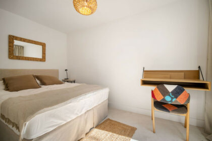 78c1b63a5405bb98a0ec7dff42188541 - 20