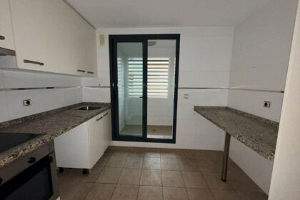 796eaf1c5a4cf98f8236e8c8a52a9546 - 10