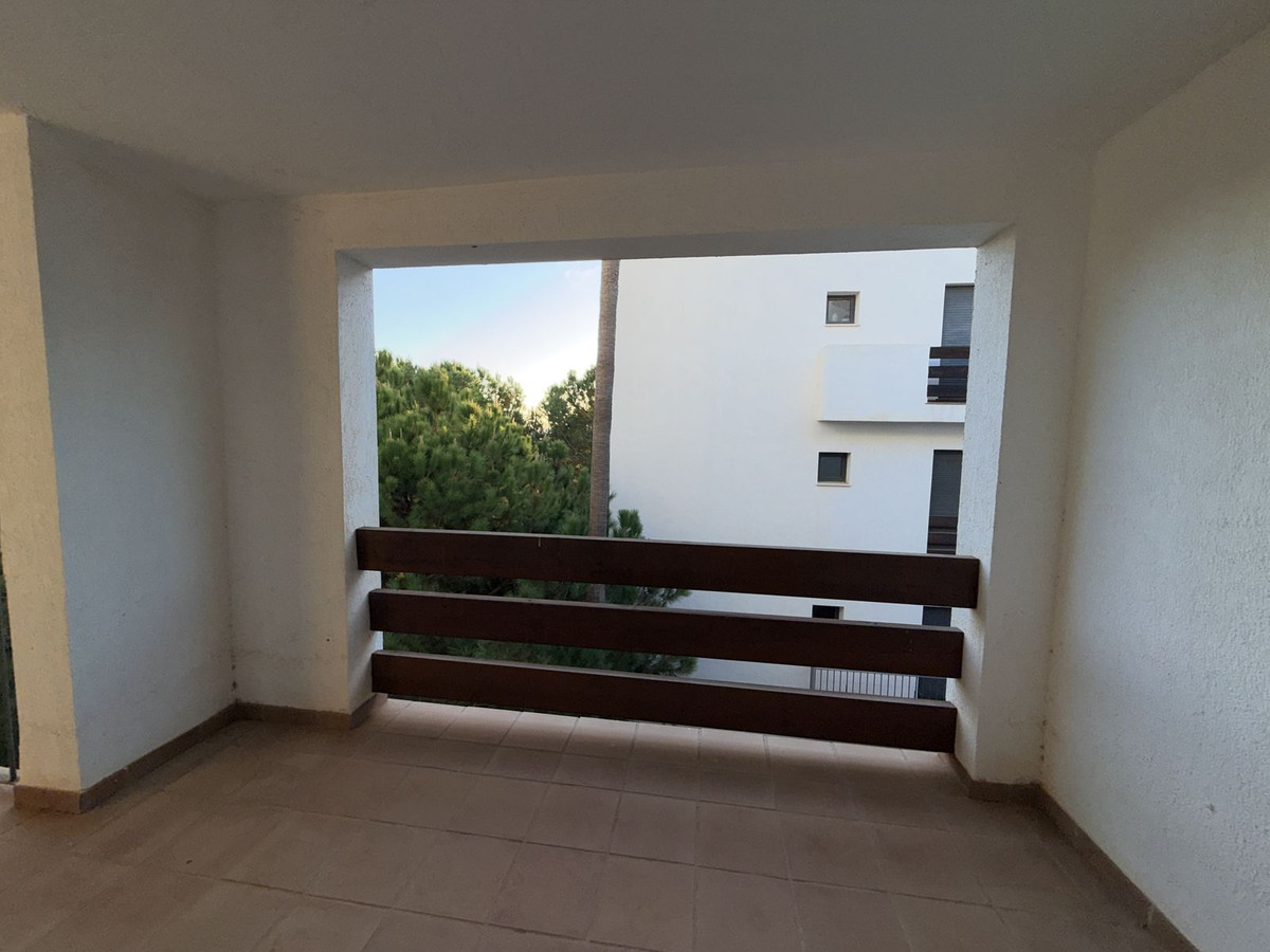 796eaf1c5a4cf98f8236e8c8a52a9546 - 19