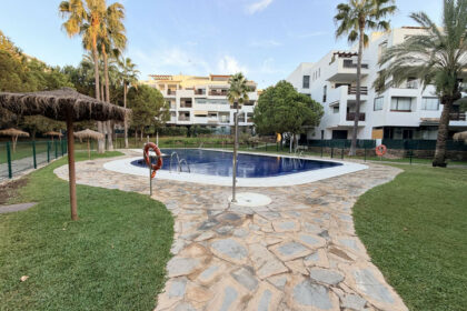 796eaf1c5a4cf98f8236e8c8a52a9546 - 2