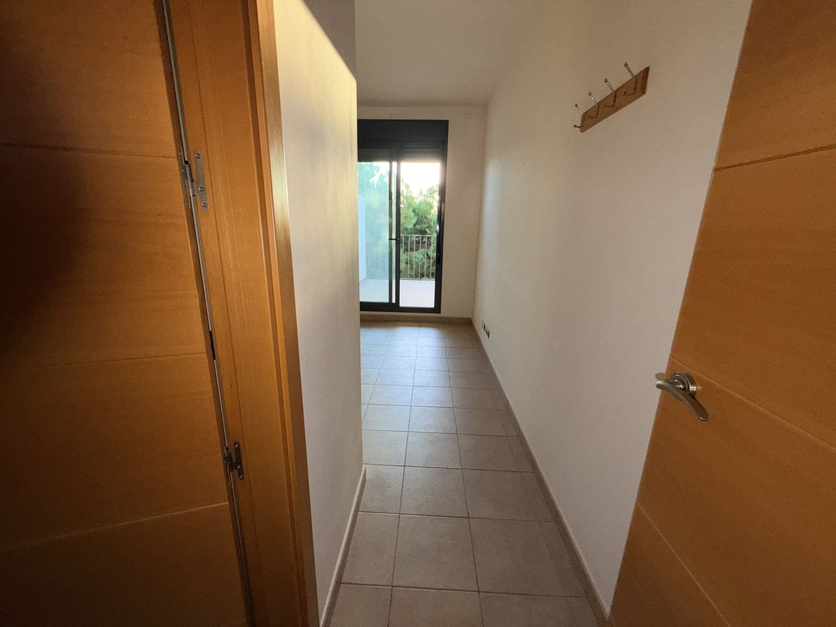 796eaf1c5a4cf98f8236e8c8a52a9546 - 28