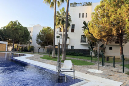 796eaf1c5a4cf98f8236e8c8a52a9546 - 44