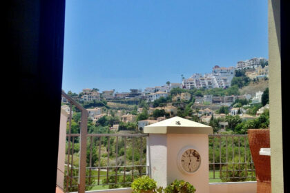 79d76cc36e8c2552a47f9a22019a12c1 - 46