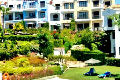 79d76cc36e8c2552a47f9a22019a12c1 - 7