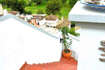 79d76cc36e8c2552a47f9a22019a12c1 - 81