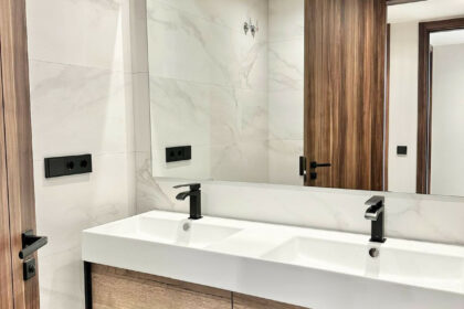 79dbc584e314e11fb17aebf60681db74 - 13