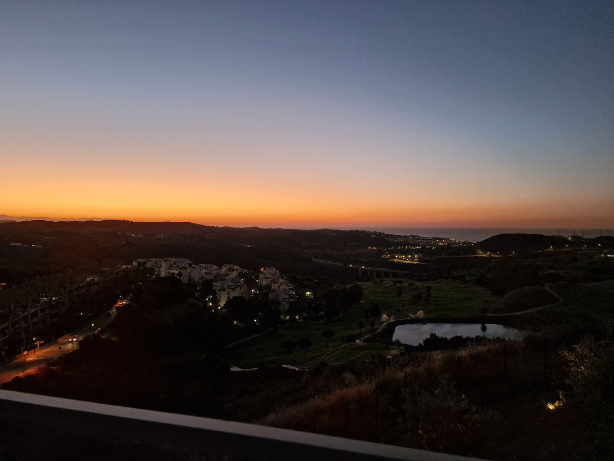 79eb453965db967fcf3d98da900524e0 - 42