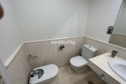 7aa52a33f0f6d91d6201f0047fc83a8b - 16