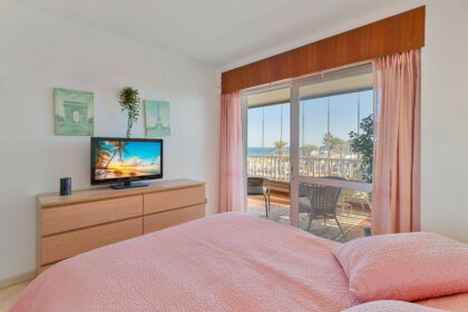 7afc1802afe0a68a33978b0712b0a9f1 - 14