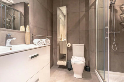 7b263c64d2d0a8c56a9b29f55a10f5fa - 14