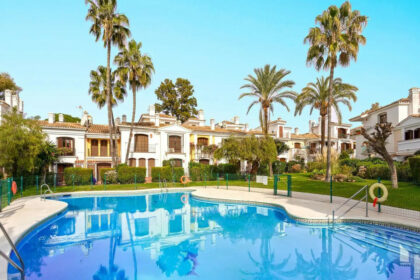 7b263c64d2d0a8c56a9b29f55a10f5fa - 15