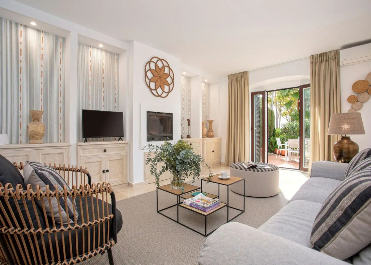 7b263c64d2d0a8c56a9b29f55a10f5fa - 2