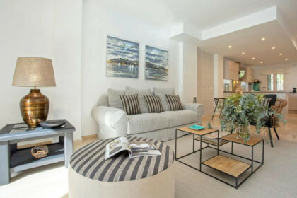 7b263c64d2d0a8c56a9b29f55a10f5fa - 4