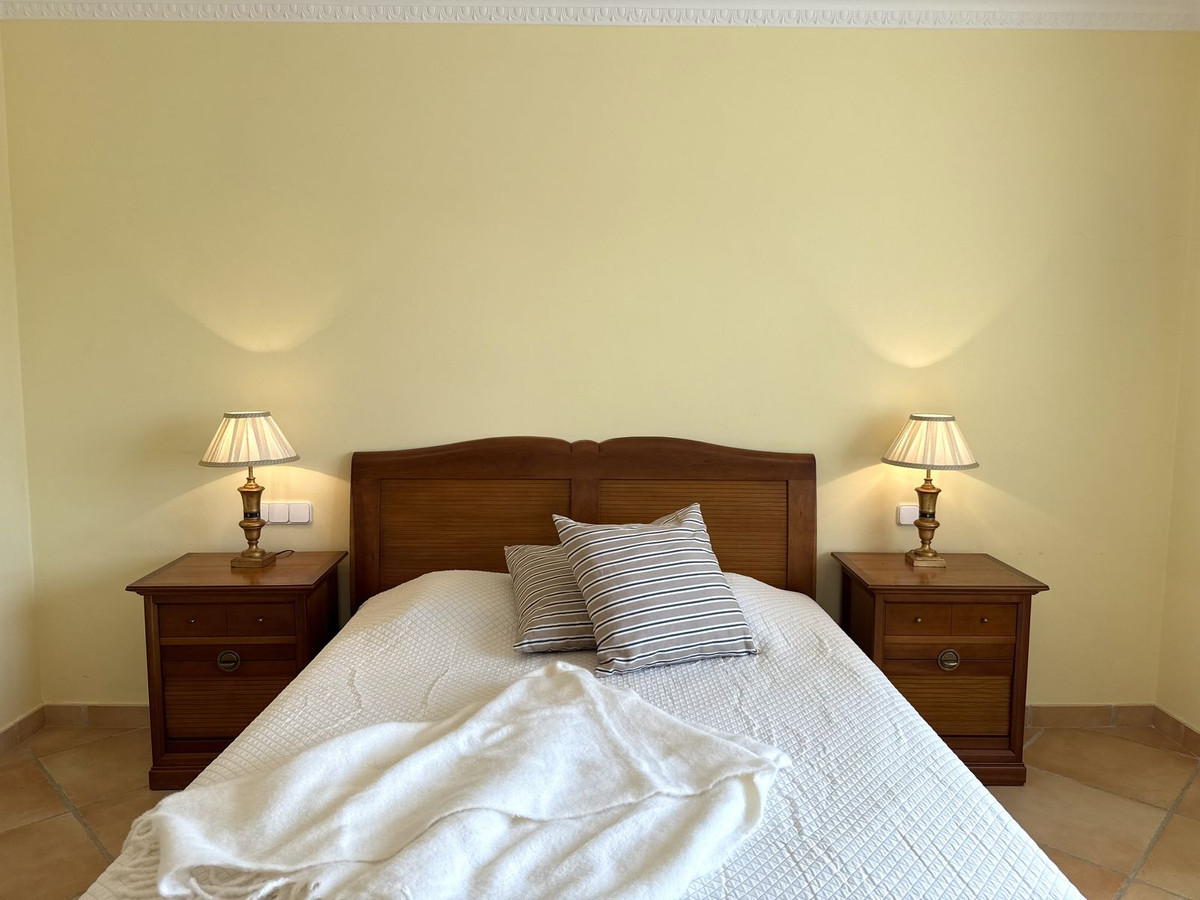 7ba373c04c3f1af12c5368acf39ea5cd - 25