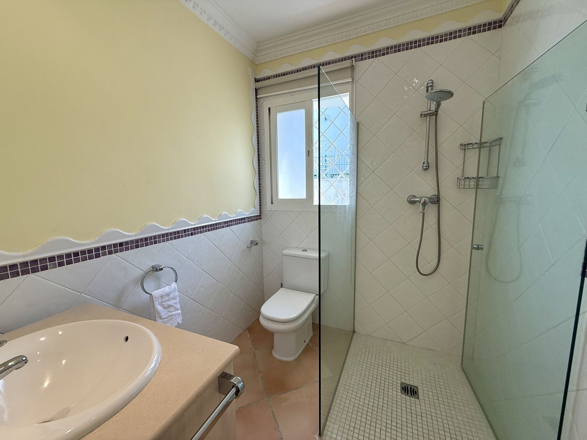 7ba373c04c3f1af12c5368acf39ea5cd - 32