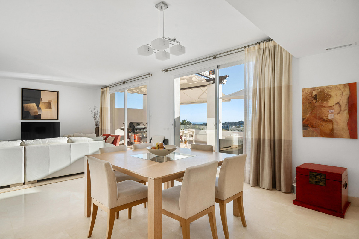 7d54ae9b568de885425fe1bce1f3f2a8 - 4