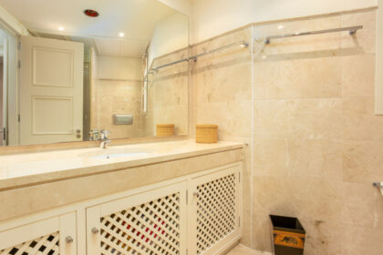 7d66f3c24b20977fb198851e0177d642 - 22