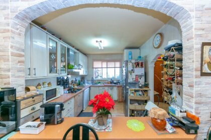 7d7ae9c82eaf102e3ceda10733faea4b - 19