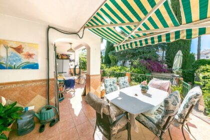 7d7ae9c82eaf102e3ceda10733faea4b - 25