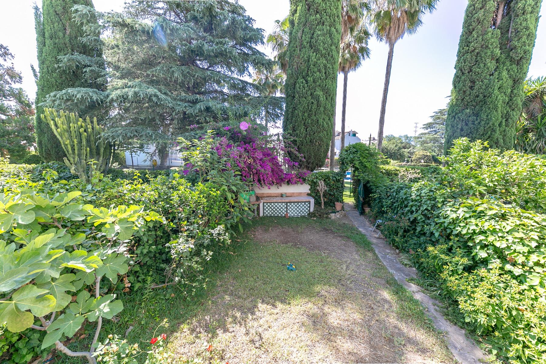 7d7ae9c82eaf102e3ceda10733faea4b - 28