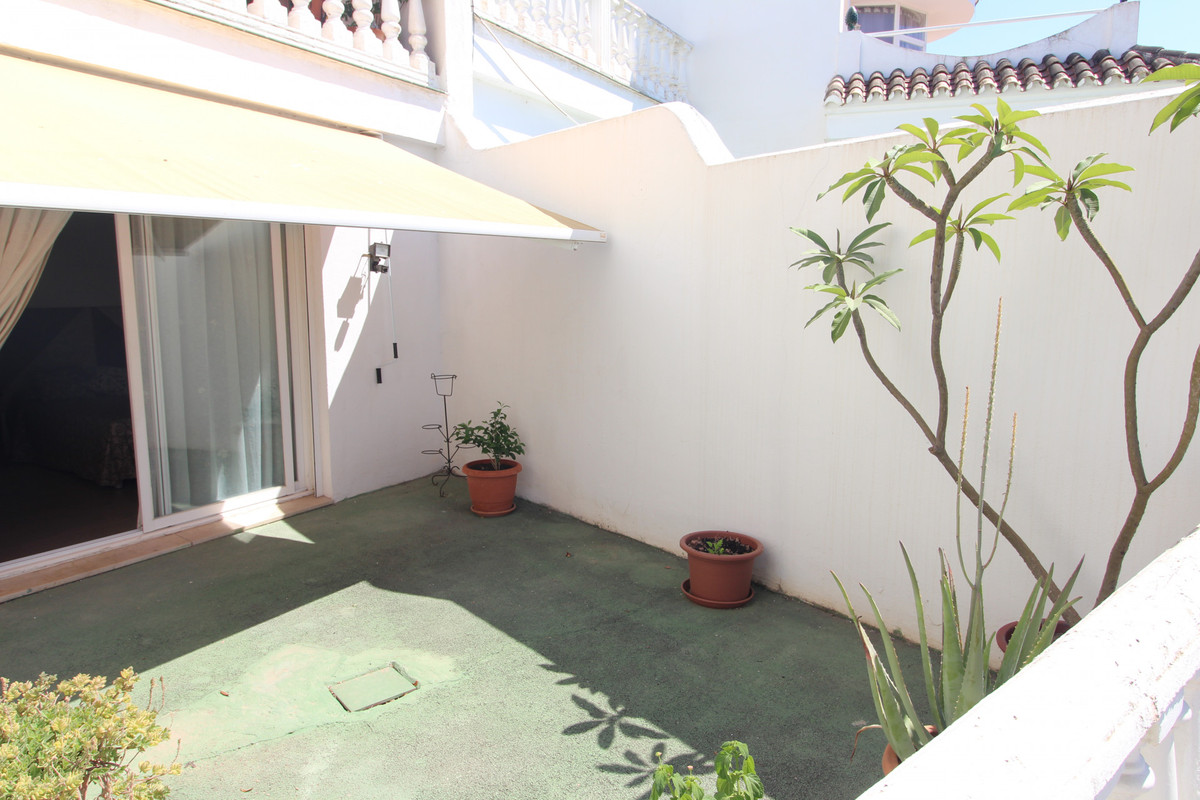 7d96b9362b7740653a54316185d652e9 - 23