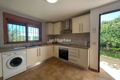 7dd2ebbcc015fbcf771b913c0478a0ee - 3