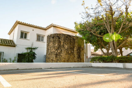 7e08091ada4d9040791396bc92c00932 - 21