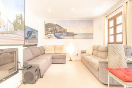 7e7180672431e68d24b5804ca667ab4e - 10