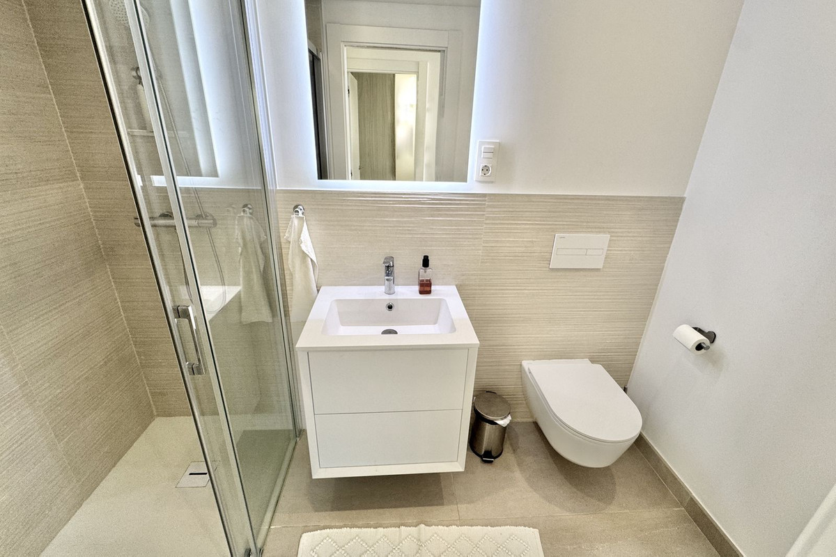 7f42f21874192ee6ad65ae1a06bce168 - 20