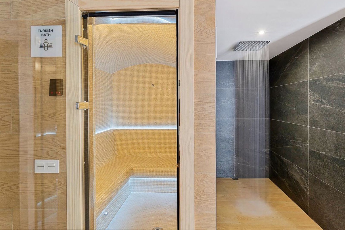 7f42f21874192ee6ad65ae1a06bce168 - 25