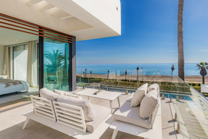 7f54e669f94dc78289d0ff57462e5482 - 19