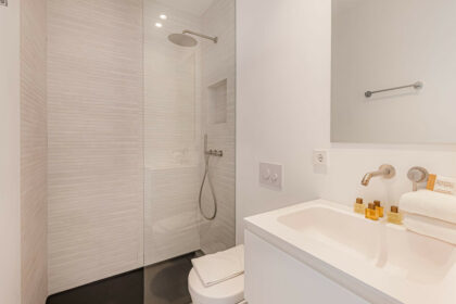 7f54e669f94dc78289d0ff57462e5482 - 23