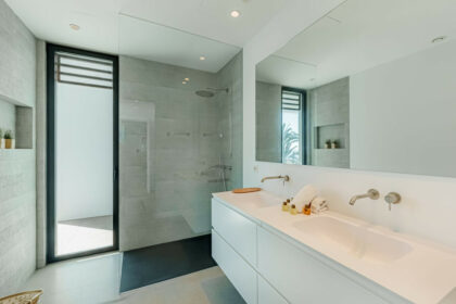 7f54e669f94dc78289d0ff57462e5482 - 26