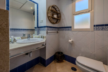 7f63291bc58f79eca6d8bf089c8c7fb0 - 9