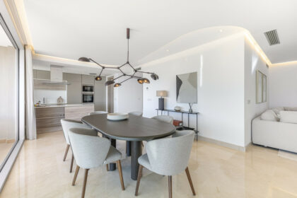 7f8b8dd992f037b953d41bdde3673b64 - 11