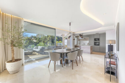 7f8b8dd992f037b953d41bdde3673b64 - 2