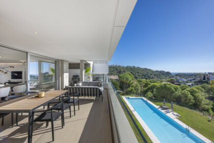 7f8b8dd992f037b953d41bdde3673b64 - 21